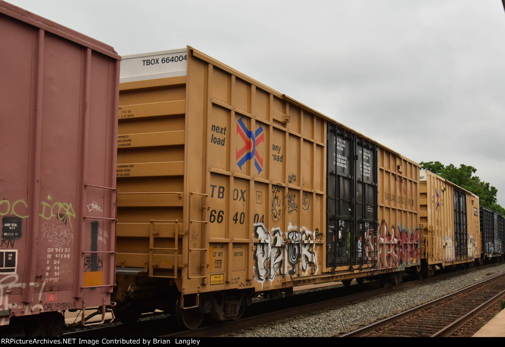 664004